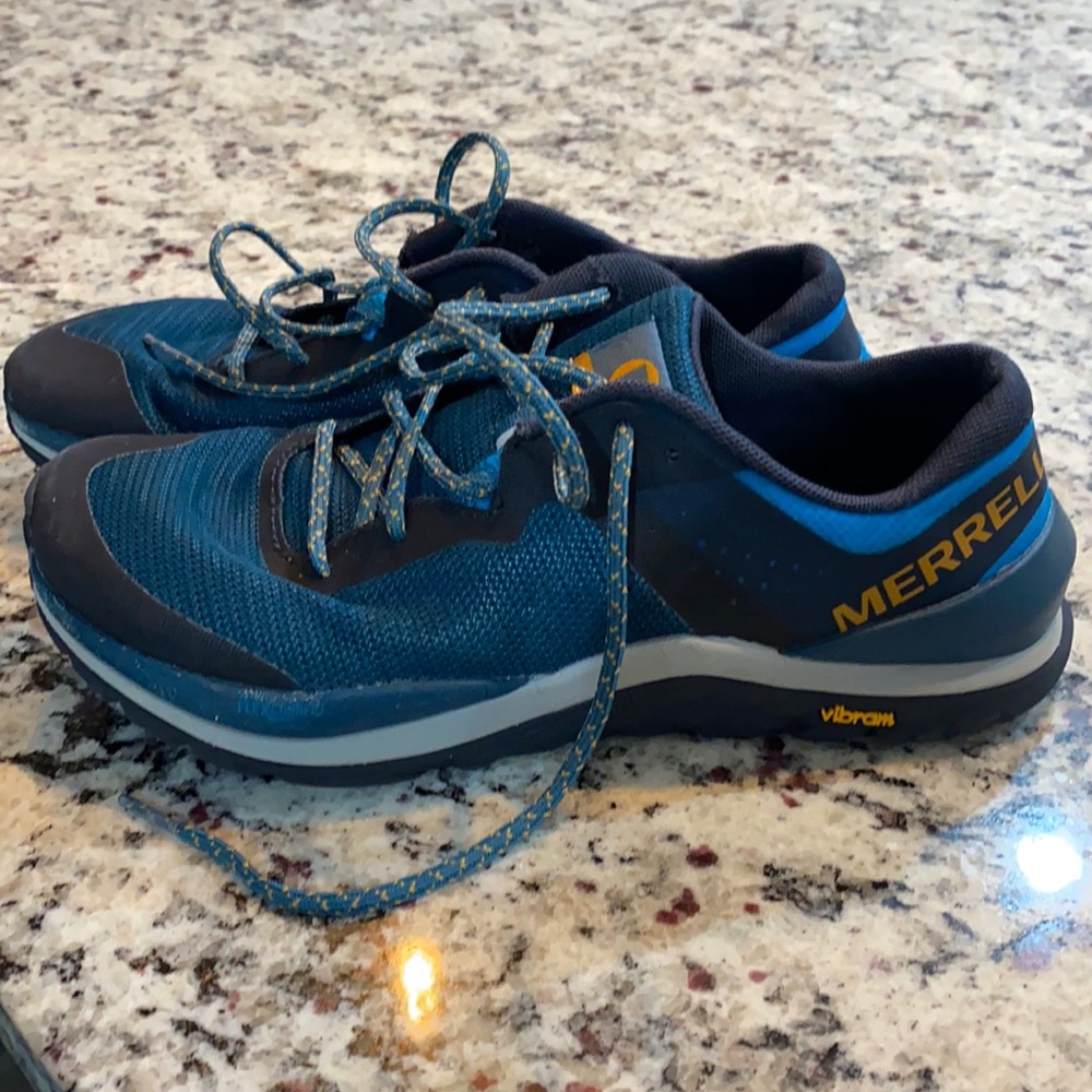Men’s Merrill Vibram Shoe size 7